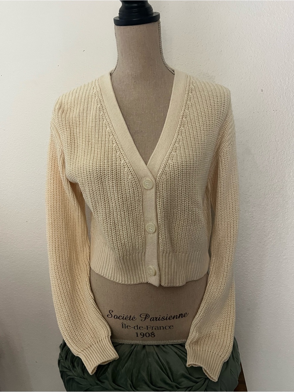 XOXO Cream V-Neck Button Front Cardigan